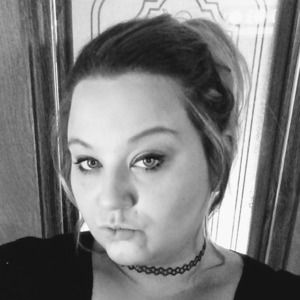 Meet your Posher, Courtney